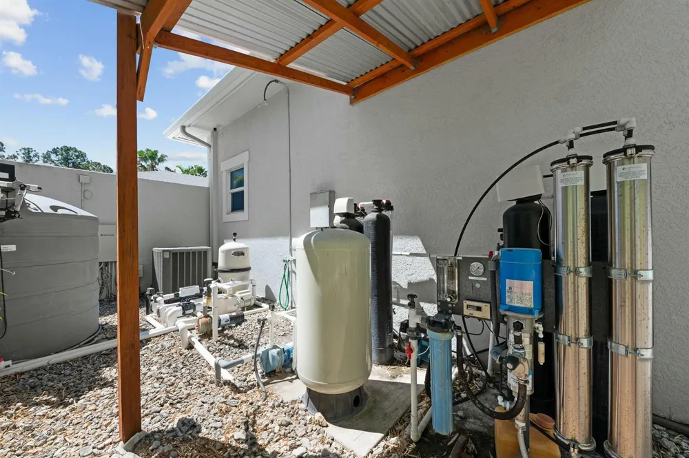 15503 Temple Boulevard Loxahatchee, FL 33470