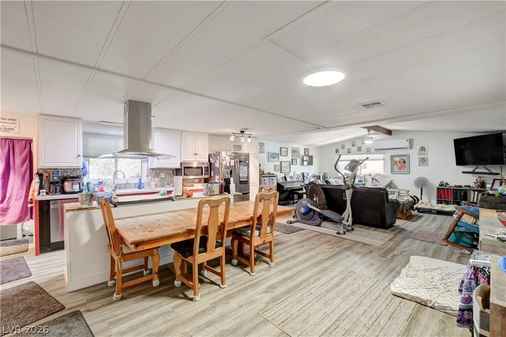 1213 Moapa Valley Boulevard Overton, NV 89040