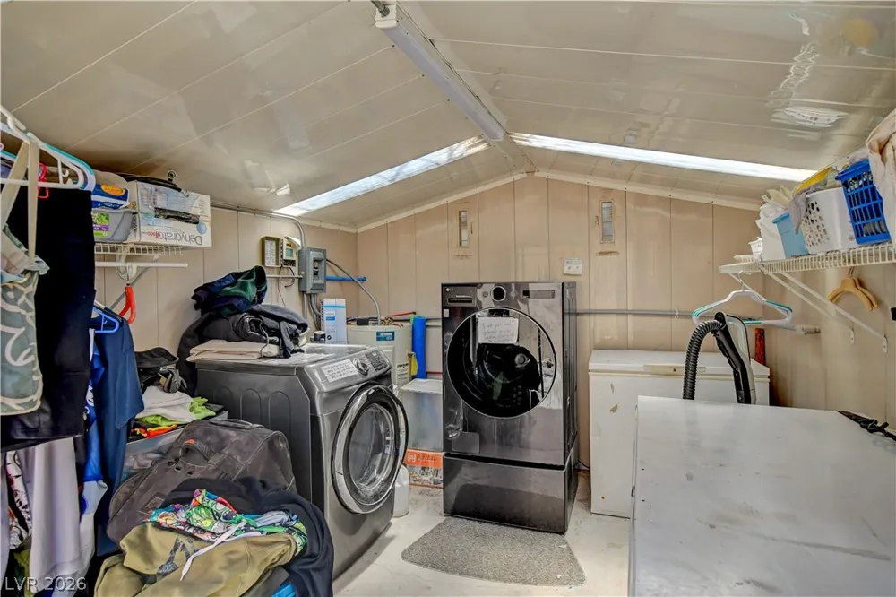 1213 Moapa Valley Boulevard Overton, NV 89040