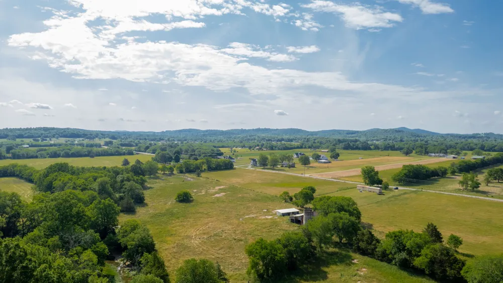 2393 Trousdale Ferry Pike Lebanon, TN 37087
