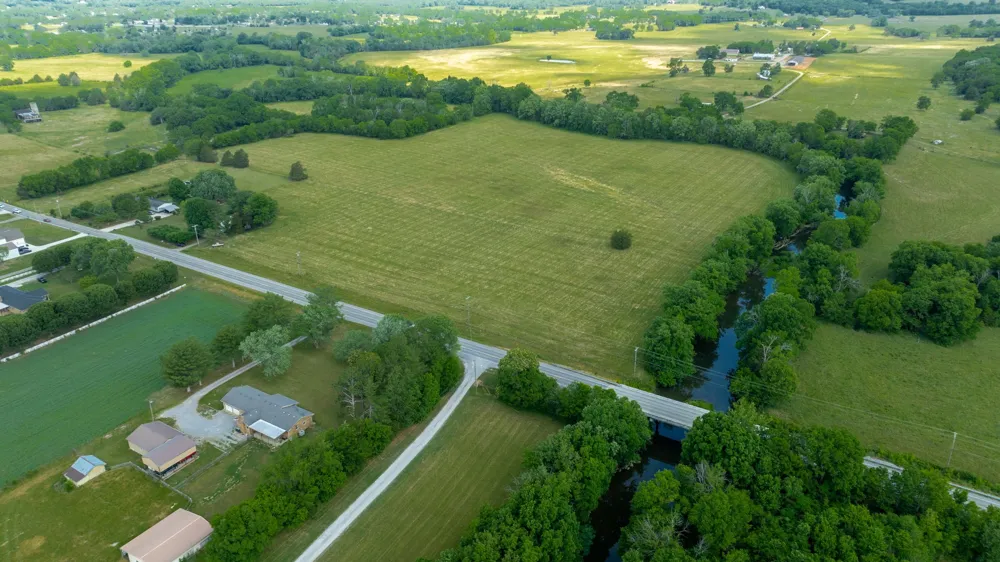 2393 Trousdale Ferry Pike Lebanon, TN 37087