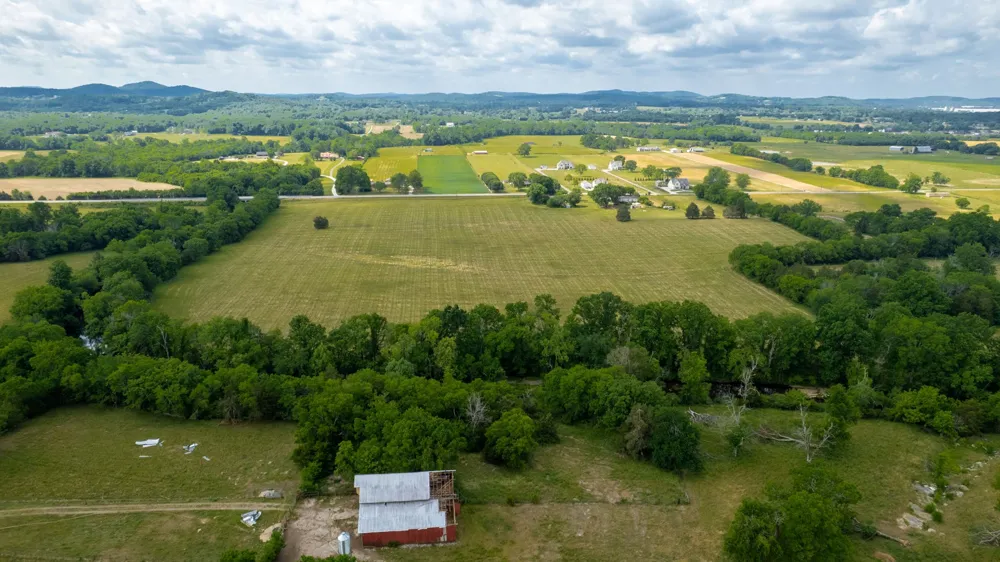 2393 Trousdale Ferry Pike Lebanon, TN 37087