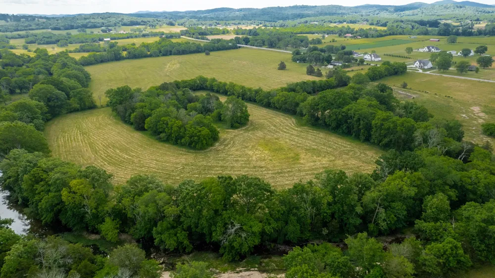 2393 Trousdale Ferry Pike Lebanon, TN 37087