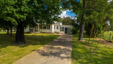 2393 Trousdale Ferry Pike