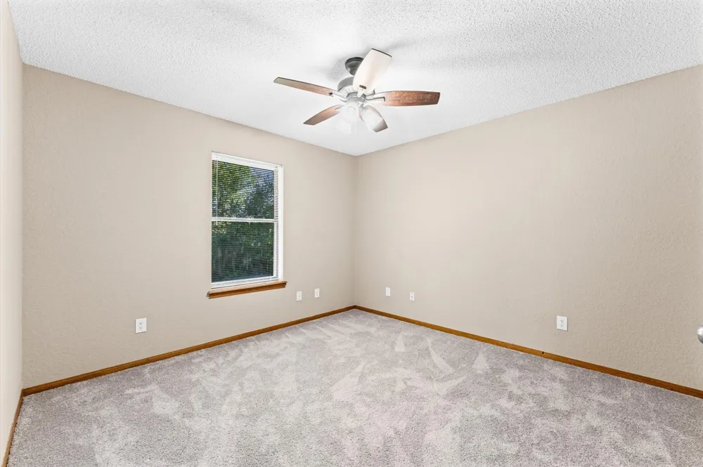 339 Freeman Boulevard West Columbia, TX 77486