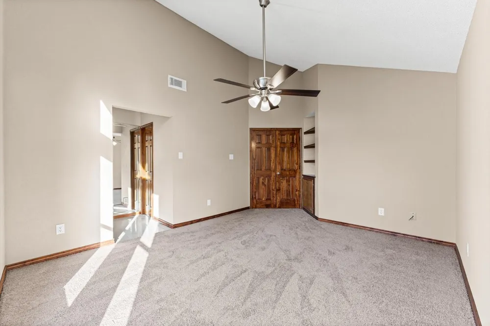 339 Freeman Boulevard West Columbia, TX 77486