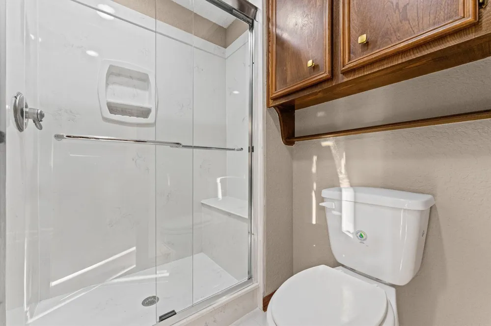 339 Freeman Boulevard West Columbia, TX 77486