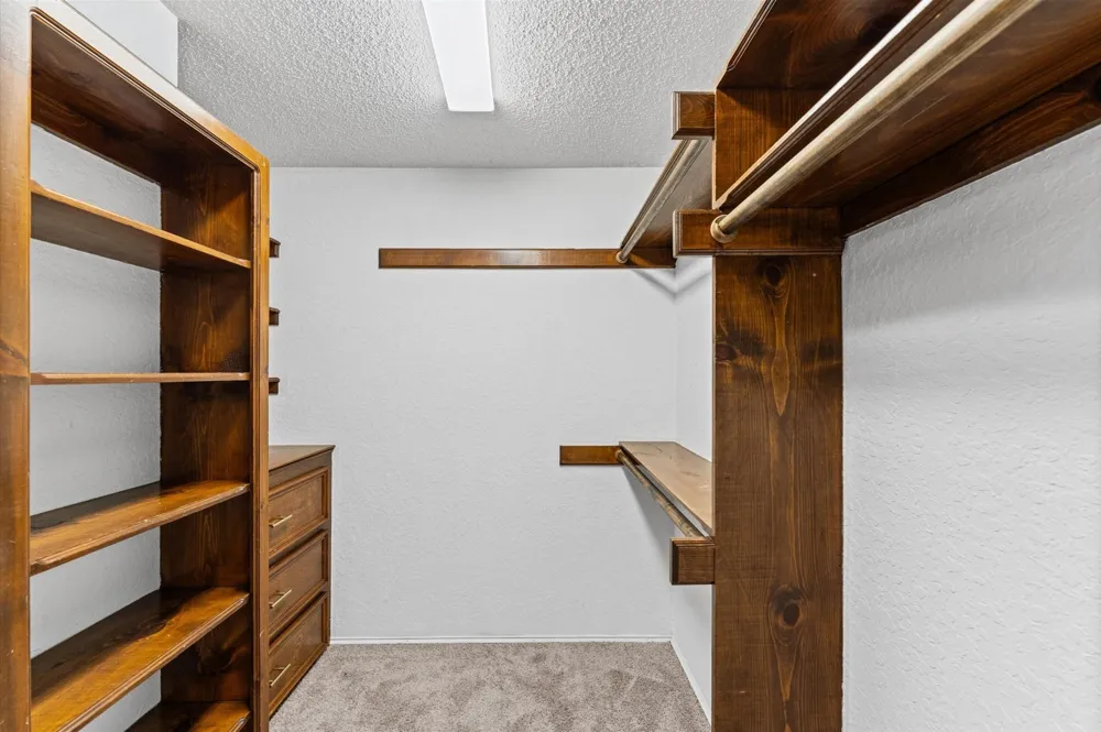 339 Freeman Boulevard West Columbia, TX 77486