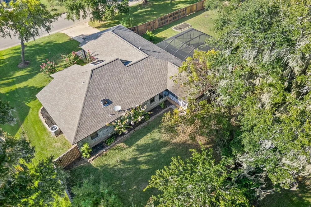 339 Freeman Boulevard West Columbia, TX 77486