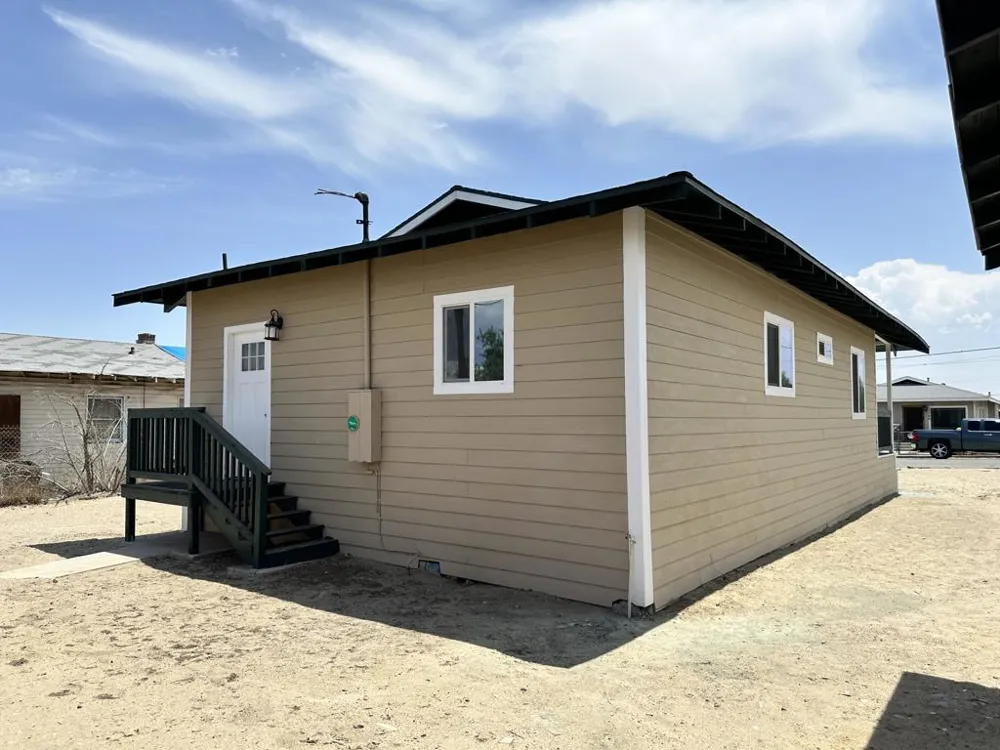 13350 Aster Trona, CA 93562