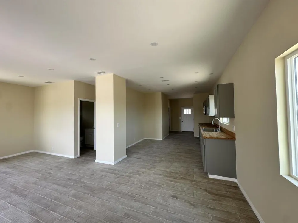 13350 Aster Trona, CA 93562