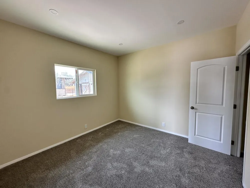 13350 Aster Trona, CA 93562