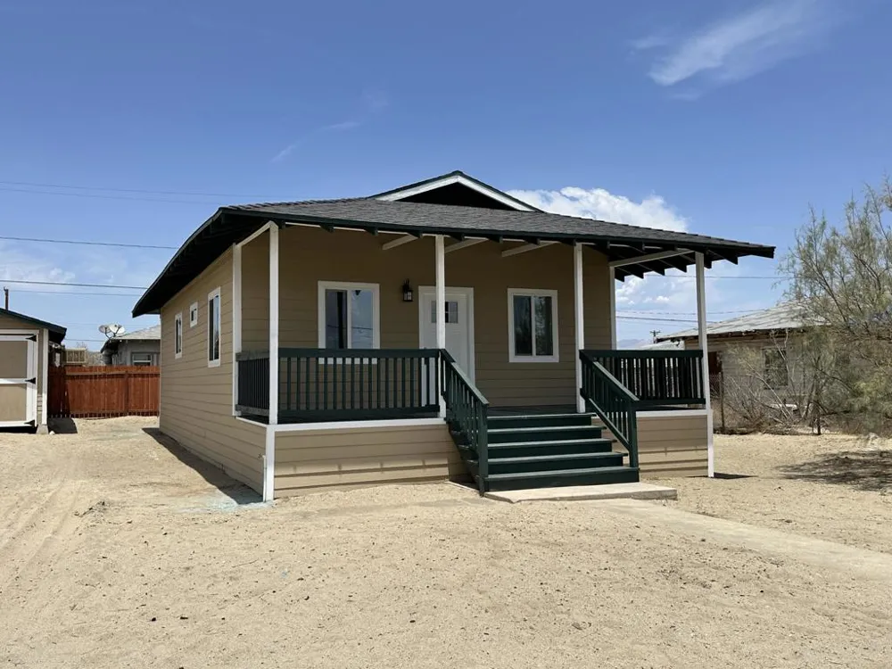 13350 Aster Trona, CA 93562
