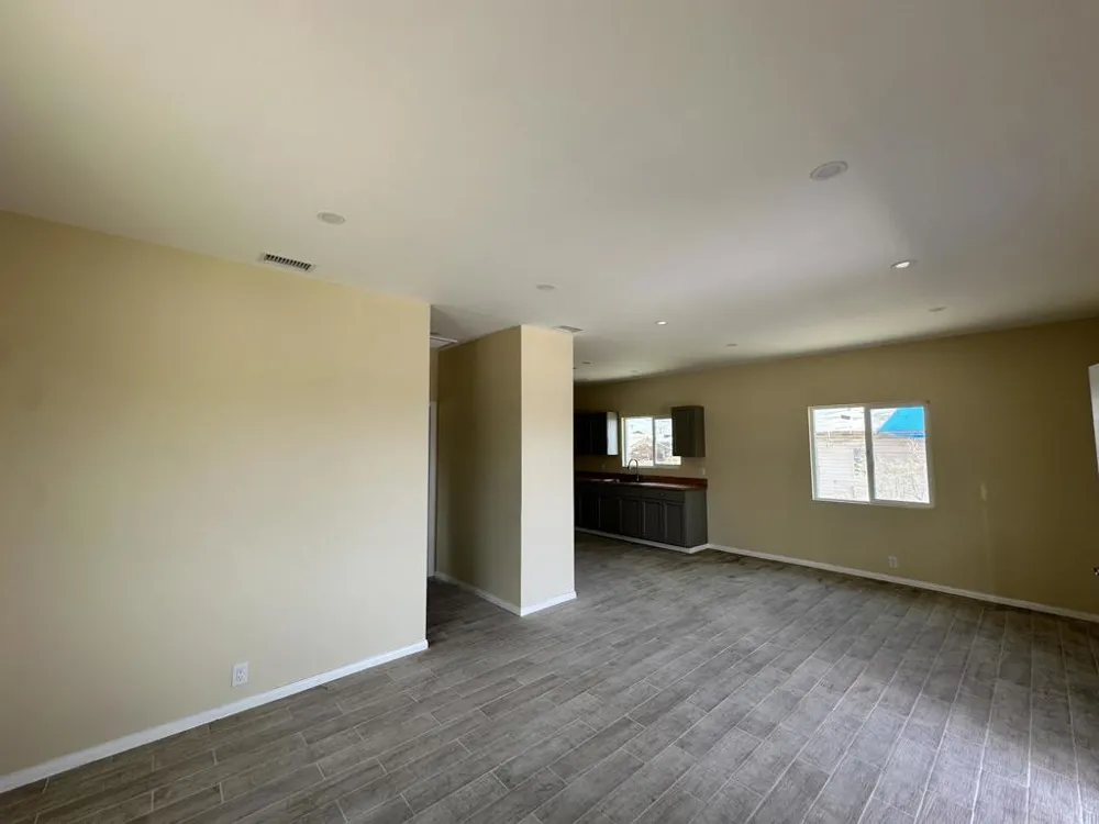 13350 Aster Trona, CA 93562