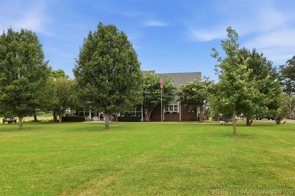 1093 W Boggy Depot Atoka, OK 74525