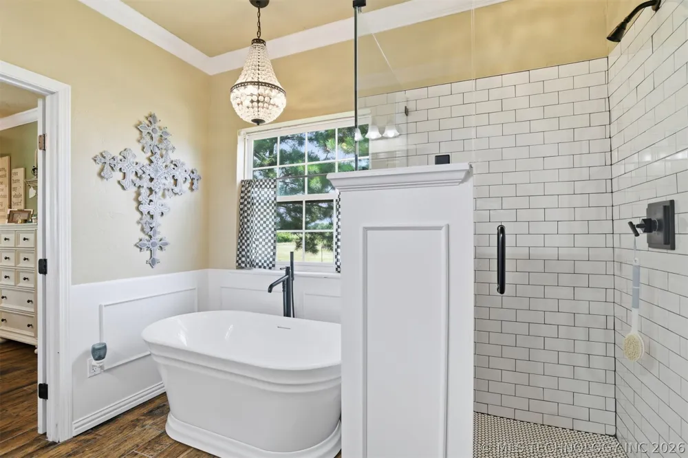 1093 W Boggy Depot Atoka, OK 74525