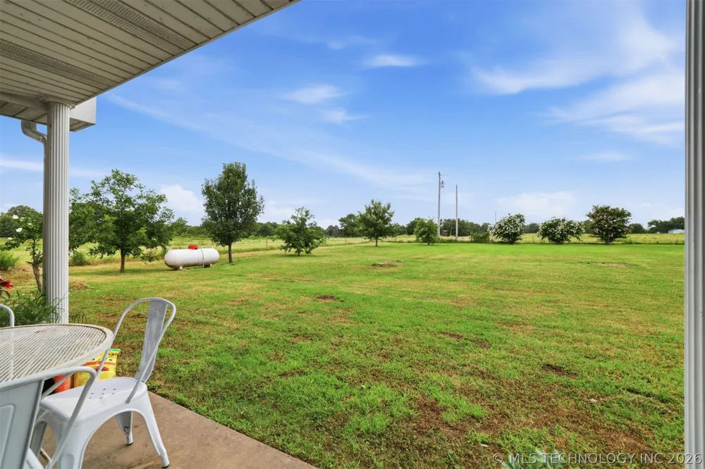 1093 W Boggy Depot Atoka, OK 74525