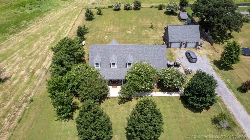 1093 W Boggy Depot Atoka, OK 74525