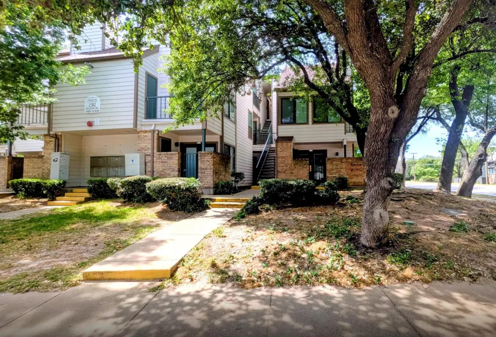 2312 Balsam Drive #A303 Arlington, TX 76006