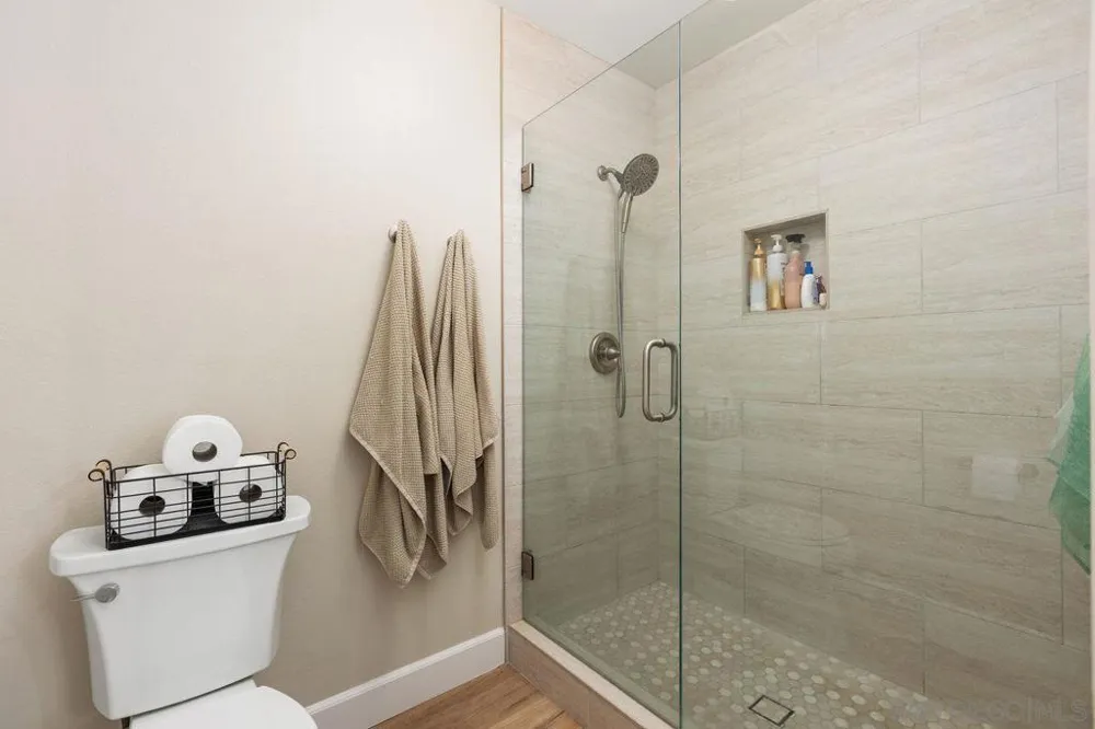 4123 Oak Island Fallbrook, CA 92028