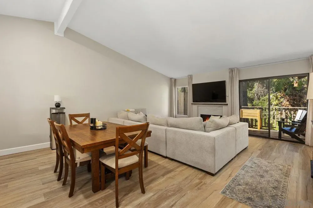 4123 Oak Island Fallbrook, CA 92028