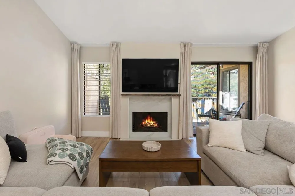 4123 Oak Island Fallbrook, CA 92028