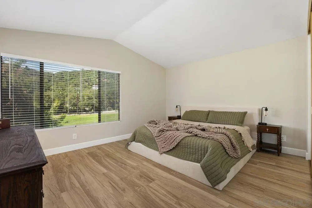 4123 Oak Island Fallbrook, CA 92028
