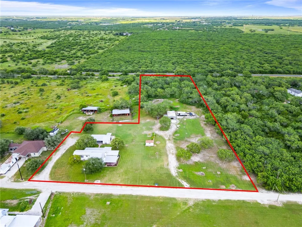 200 Baggs Trail Mathis, TX 78368