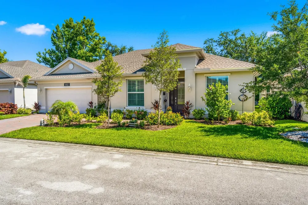 6012 Bella Rosa Lane Vero Beach, FL 32966