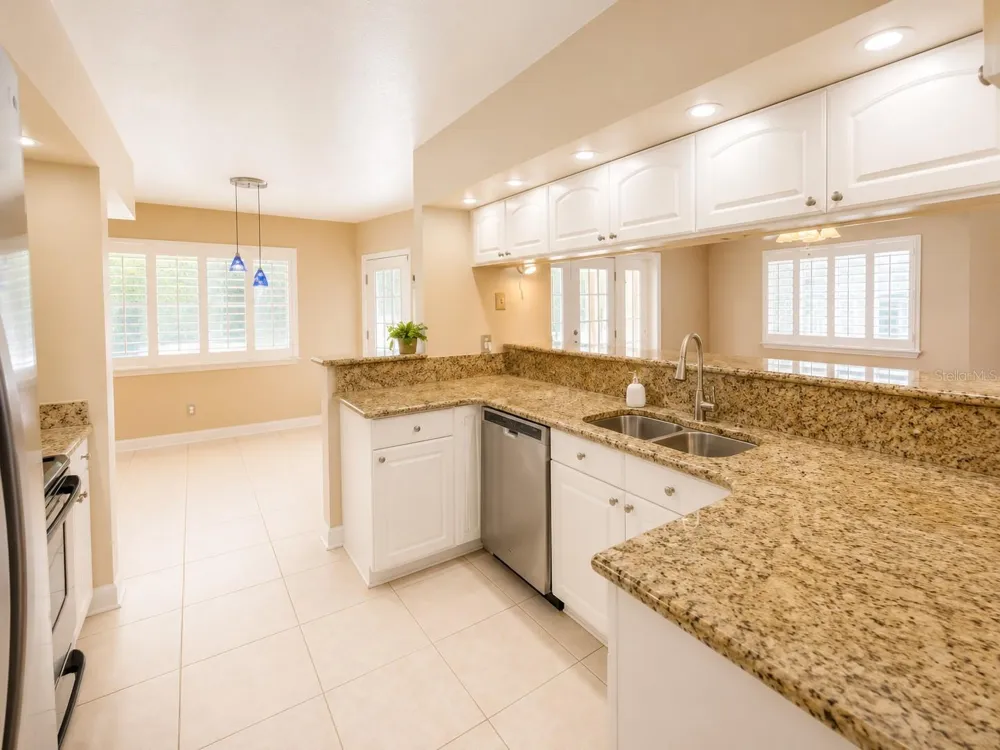 1004 MUIRFIELD COURT Oviedo, FL 32765