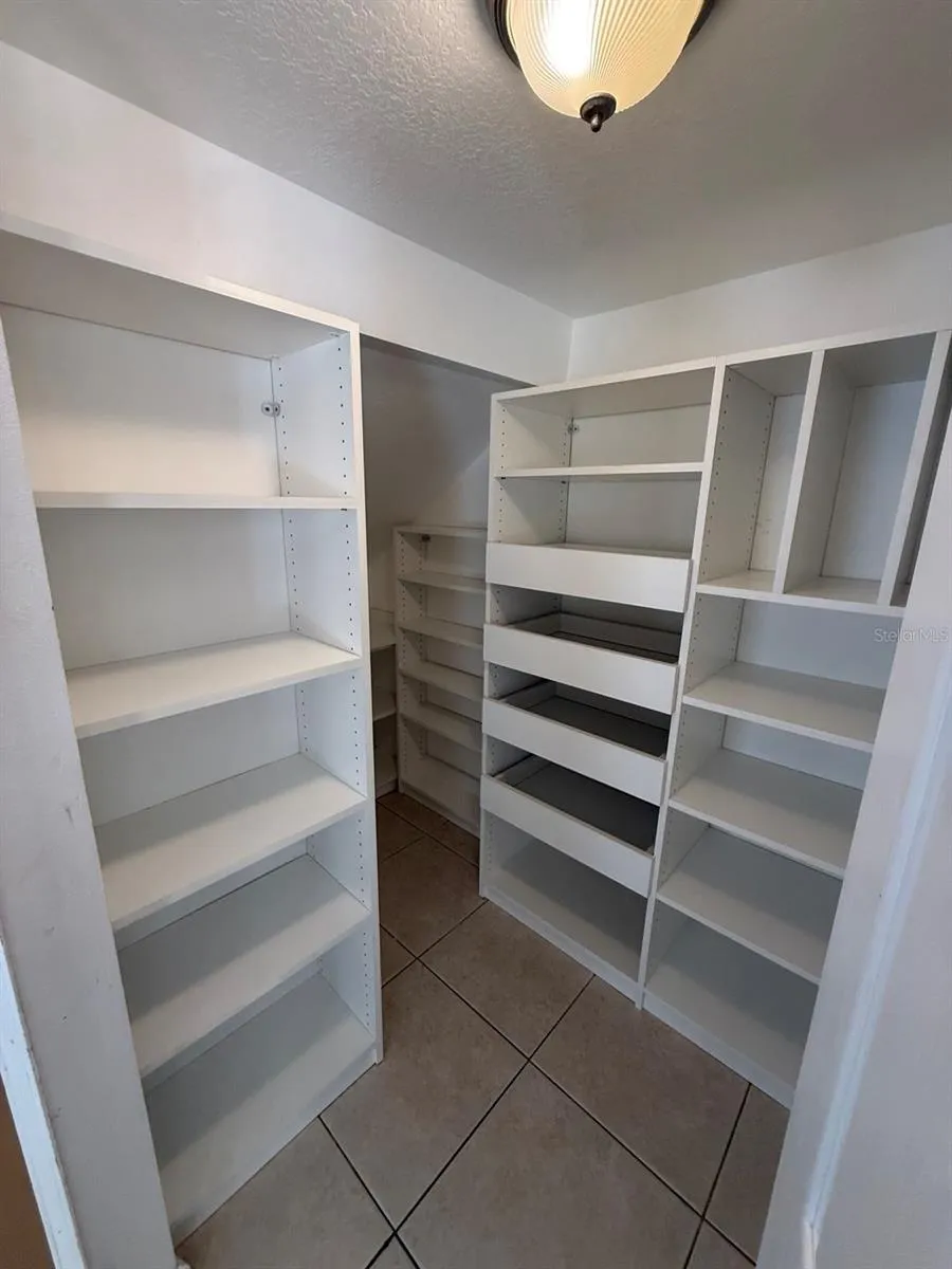 1004 MUIRFIELD COURT Oviedo, FL 32765