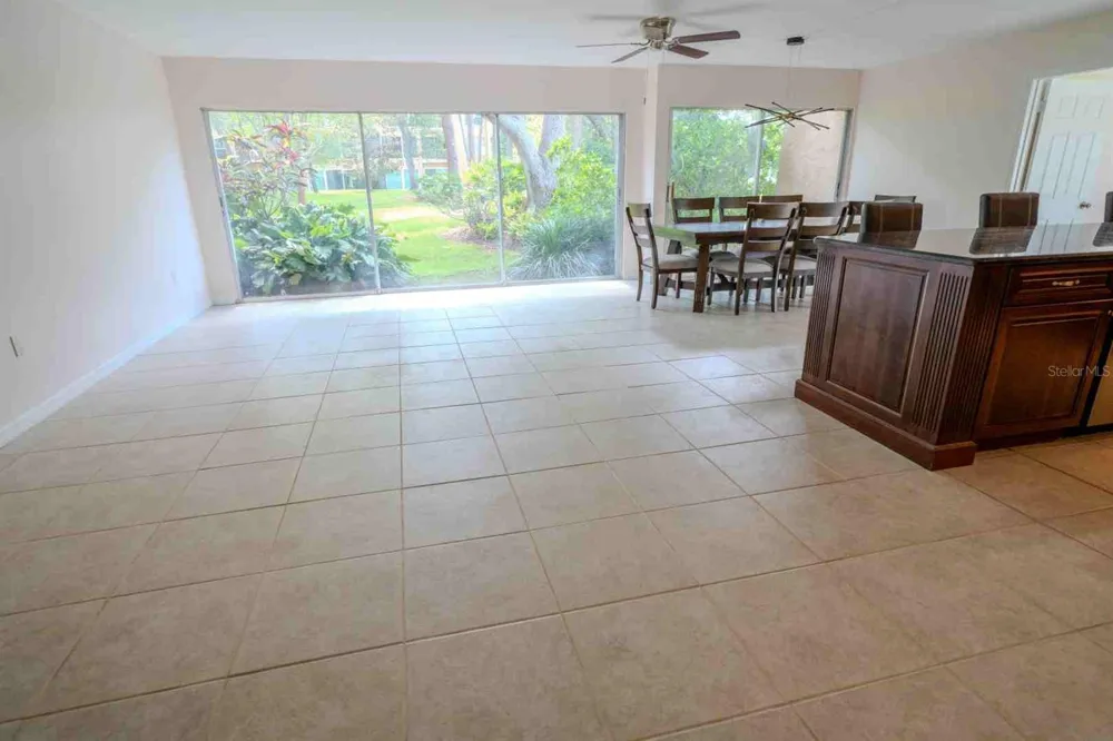 225 COUNTRY CLUB DRIVE #D142 Largo, FL 33771
