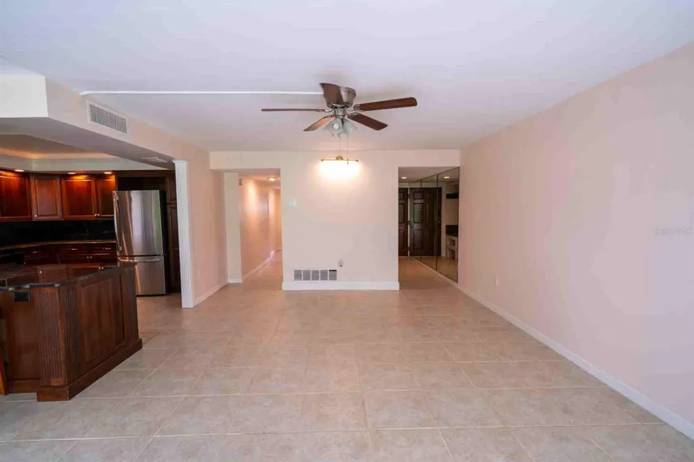 225 COUNTRY CLUB DRIVE #D142 Largo, FL 33771