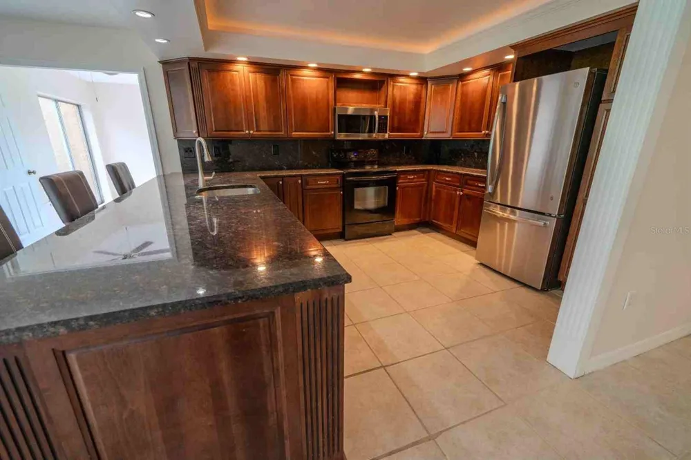 225 COUNTRY CLUB DRIVE #D142 Largo, FL 33771