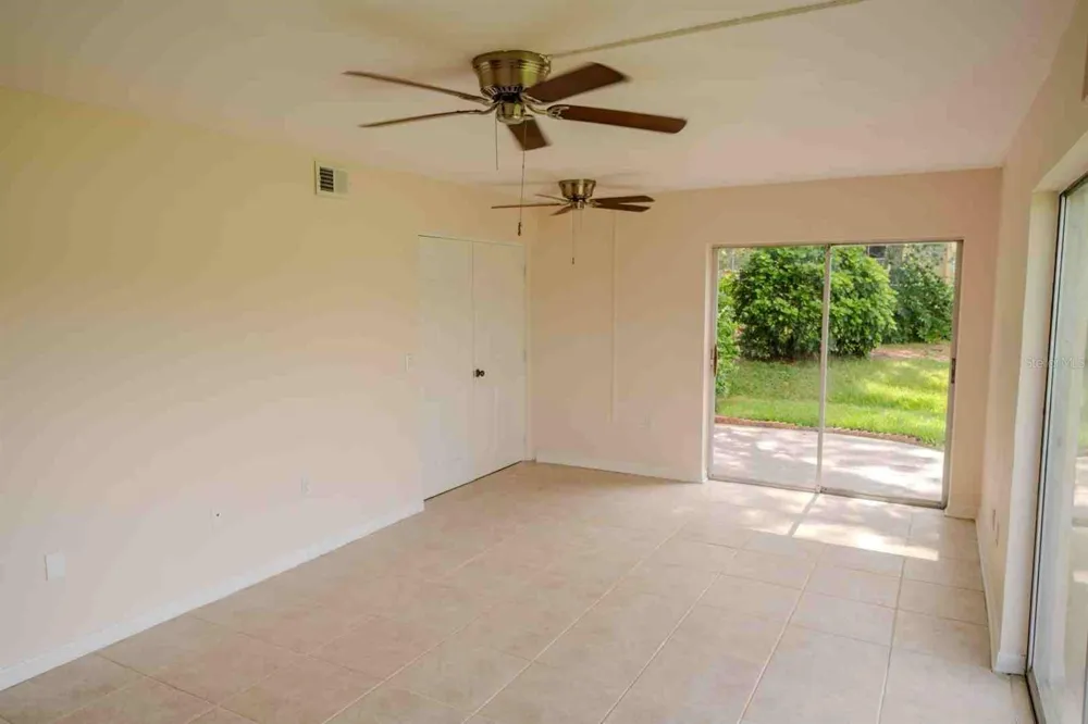 225 COUNTRY CLUB DRIVE #D142 Largo, FL 33771