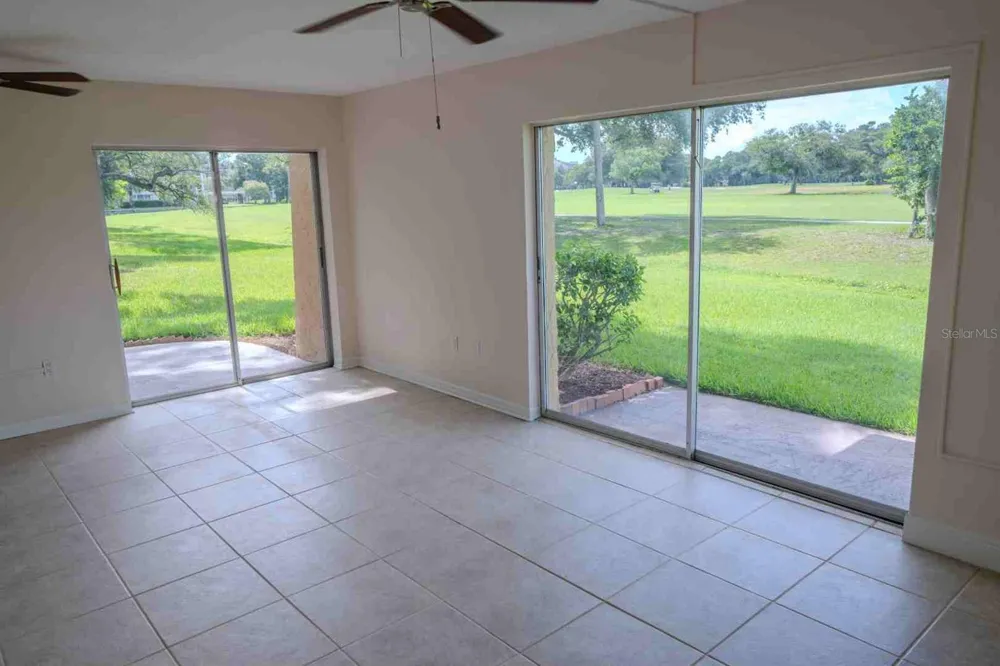225 COUNTRY CLUB DRIVE #D142 Largo, FL 33771