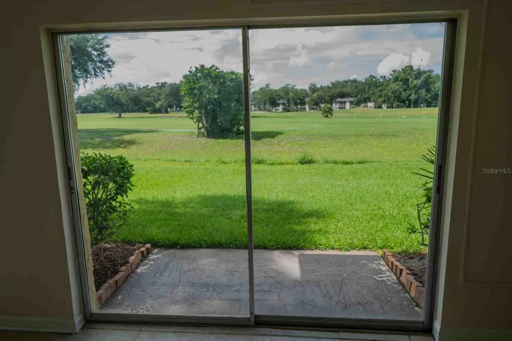 225 COUNTRY CLUB DRIVE #D142 Largo, FL 33771