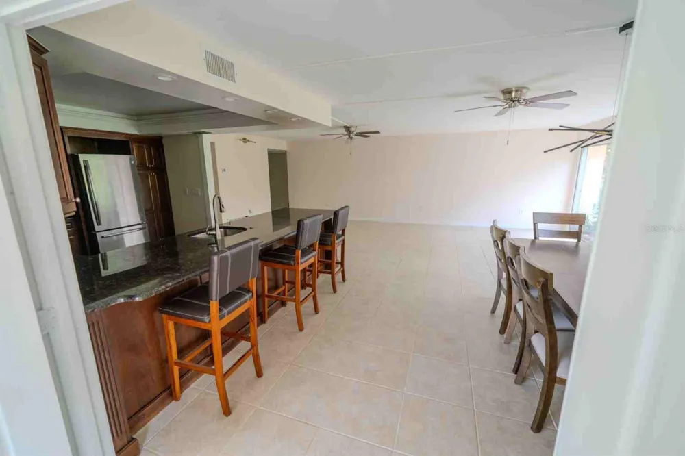 225 COUNTRY CLUB DRIVE #D142 Largo, FL 33771