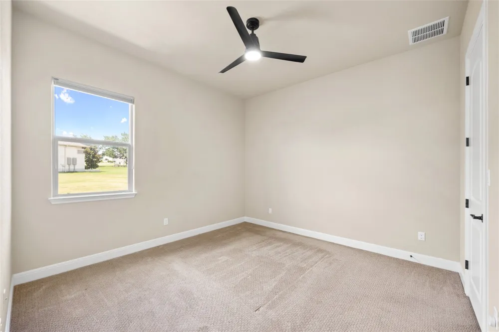 900 Hawthorne Loop Driftwood, TX 78619
