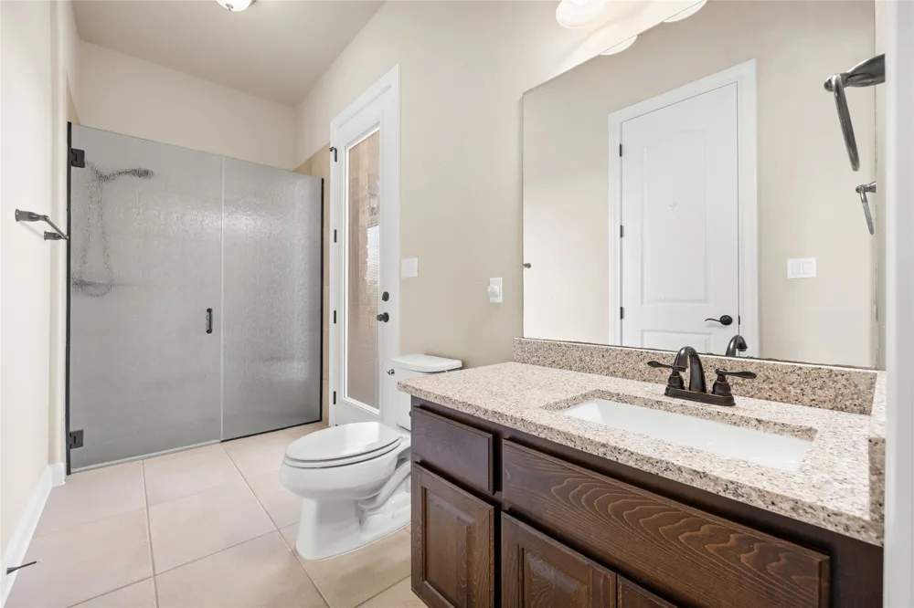 900 Hawthorne Loop Driftwood, TX 78619