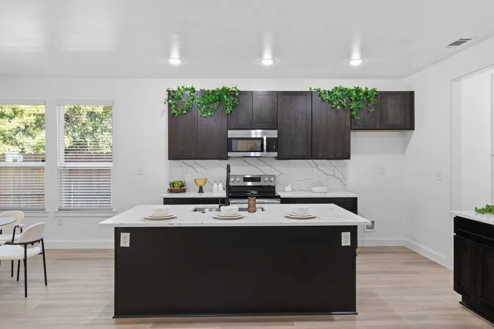3037 Valentine Street Dallas, TX 75215