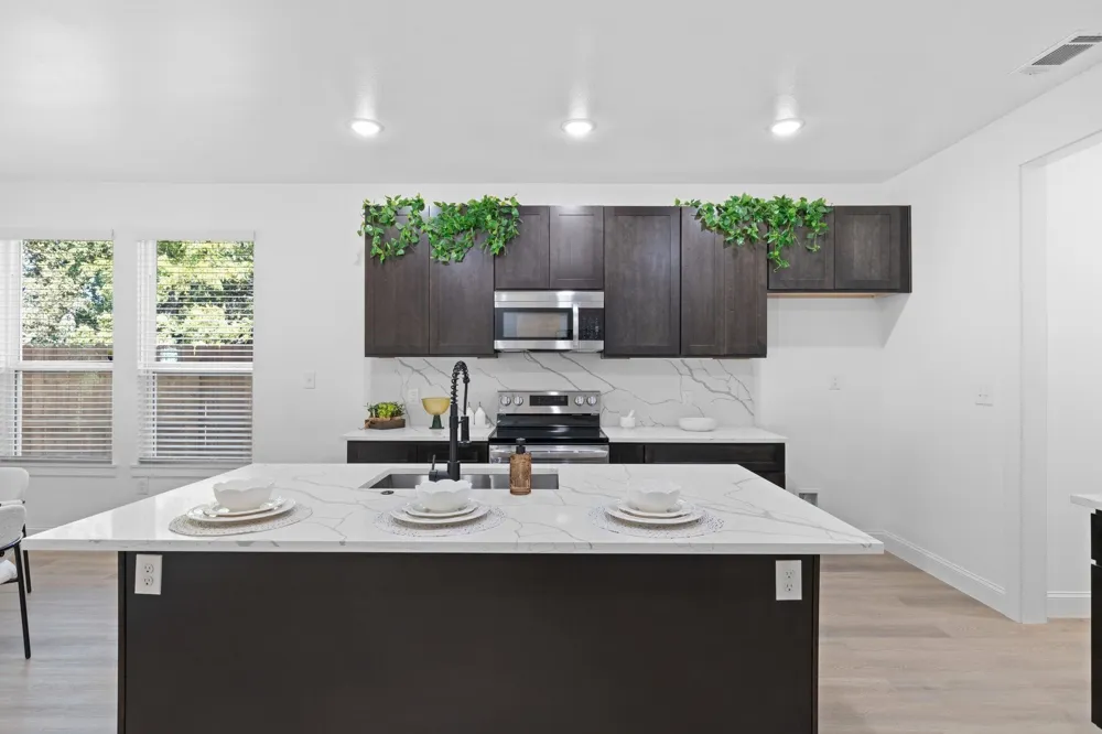 3037 Valentine Street Dallas, TX 75215