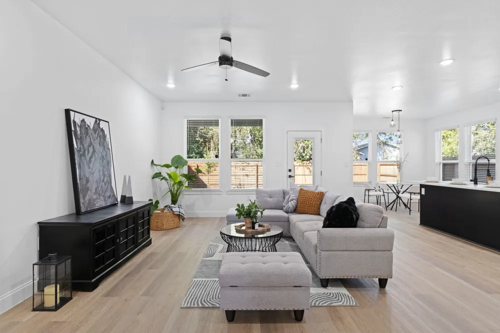 3037 Valentine Street Dallas, TX 75215