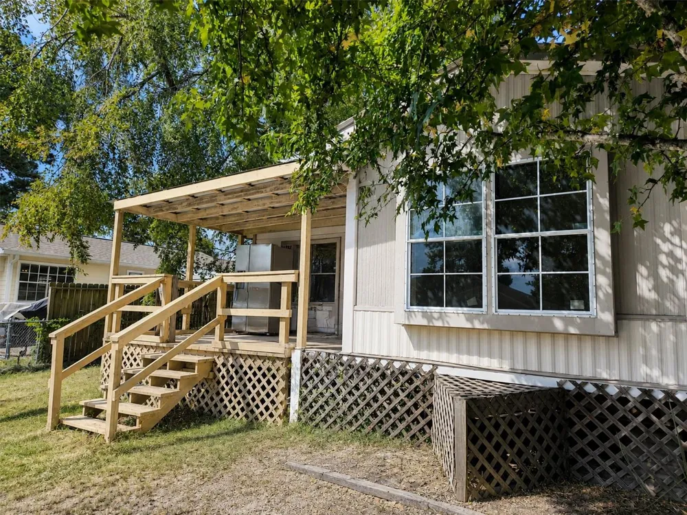 142 Aspen Livingston, TX 77351