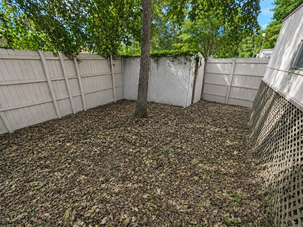 142 Aspen Livingston, TX 77351