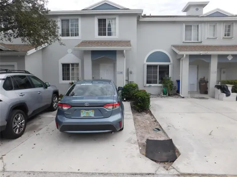 1106 SW 44th Way