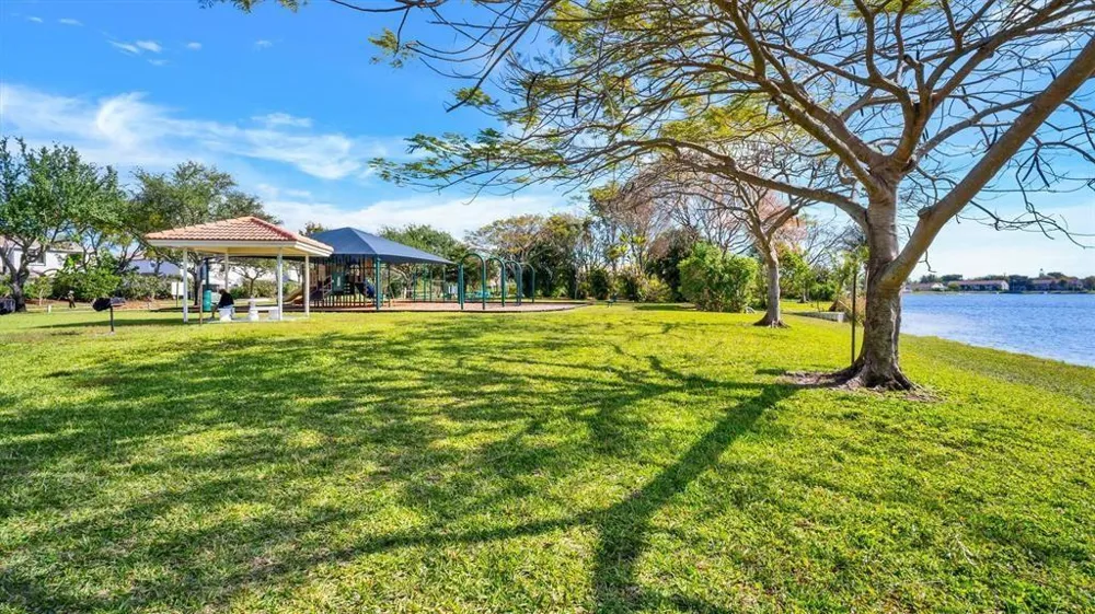 1106 SW 44th Way Deerfield Beach, FL 33442