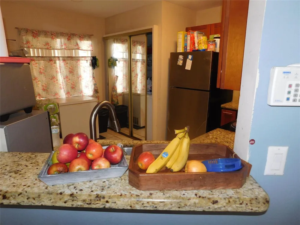 1106 SW 44th Way Deerfield Beach, FL 33442
