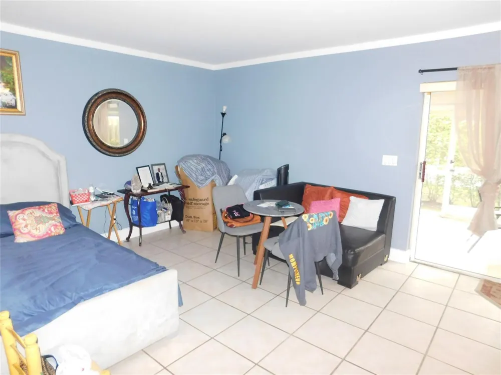 1106 SW 44th Way Deerfield Beach, FL 33442