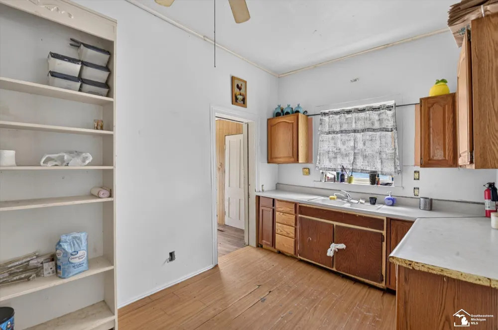503 Dennis Street Adrian City, MI 49221